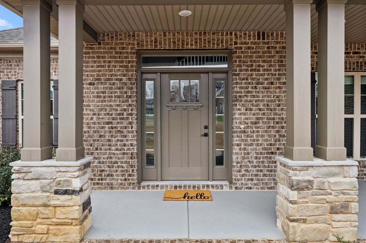 https://bt-photos.global.ssl.fastly.net/nashville/1280_boomver_1_RTC3148769-1.jpg