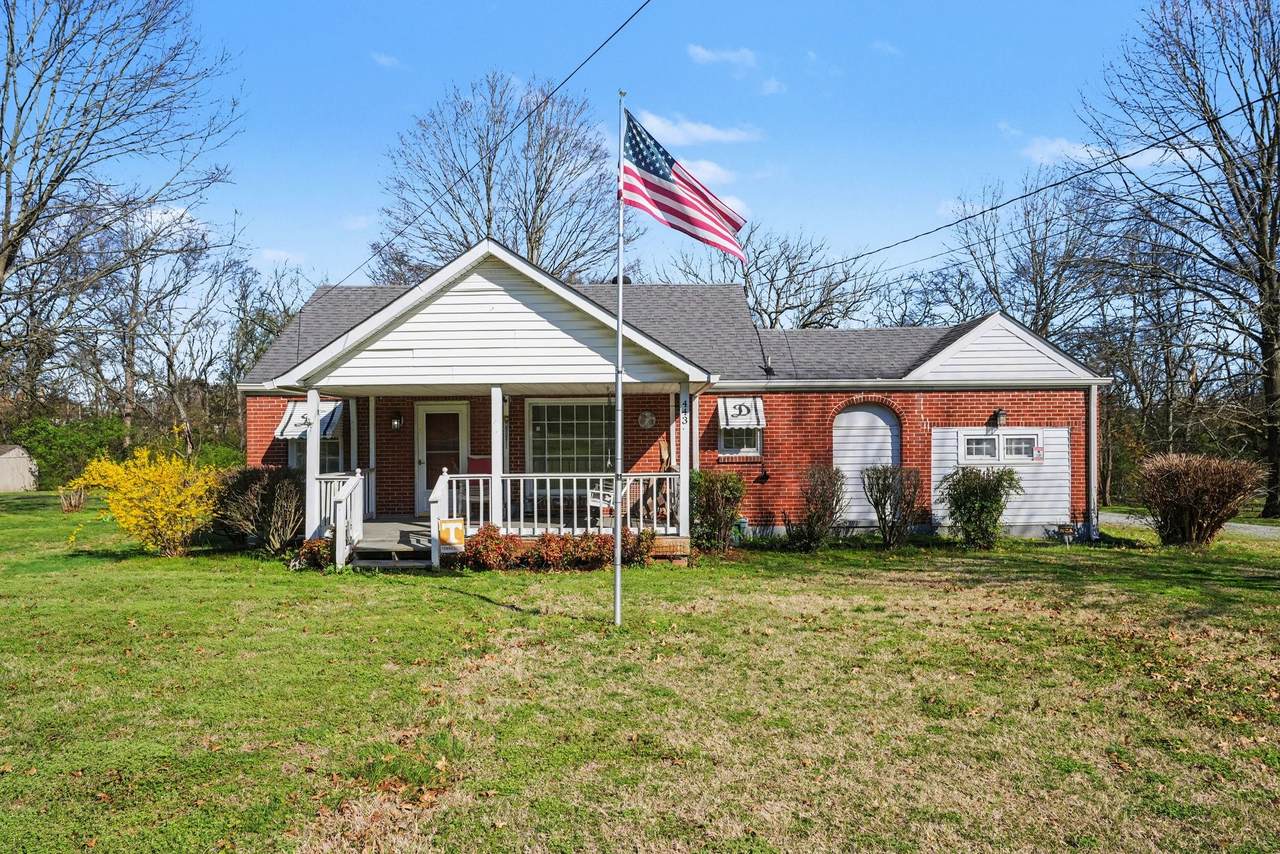 443 Moss Trl - Photo 1