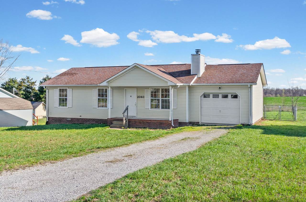 2040 Carneal Ln - Photo 1