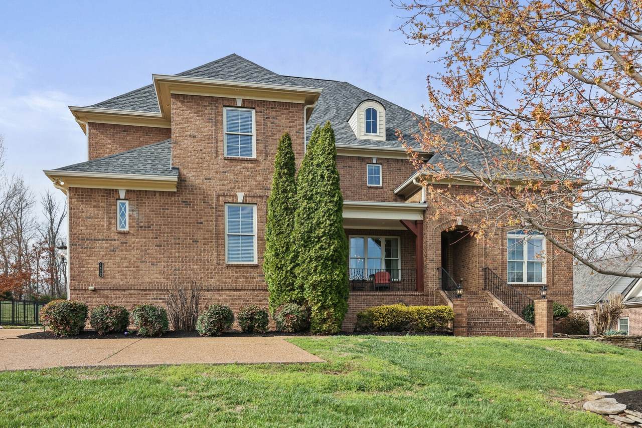1432 Wolf Creek Dr - Photo 1