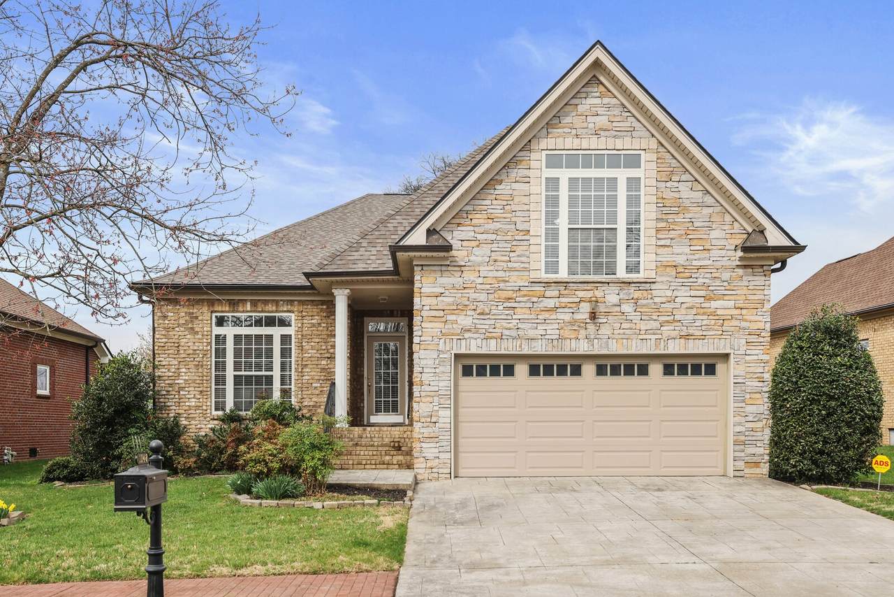 1148 Fairvue Village Ln - Photo 1