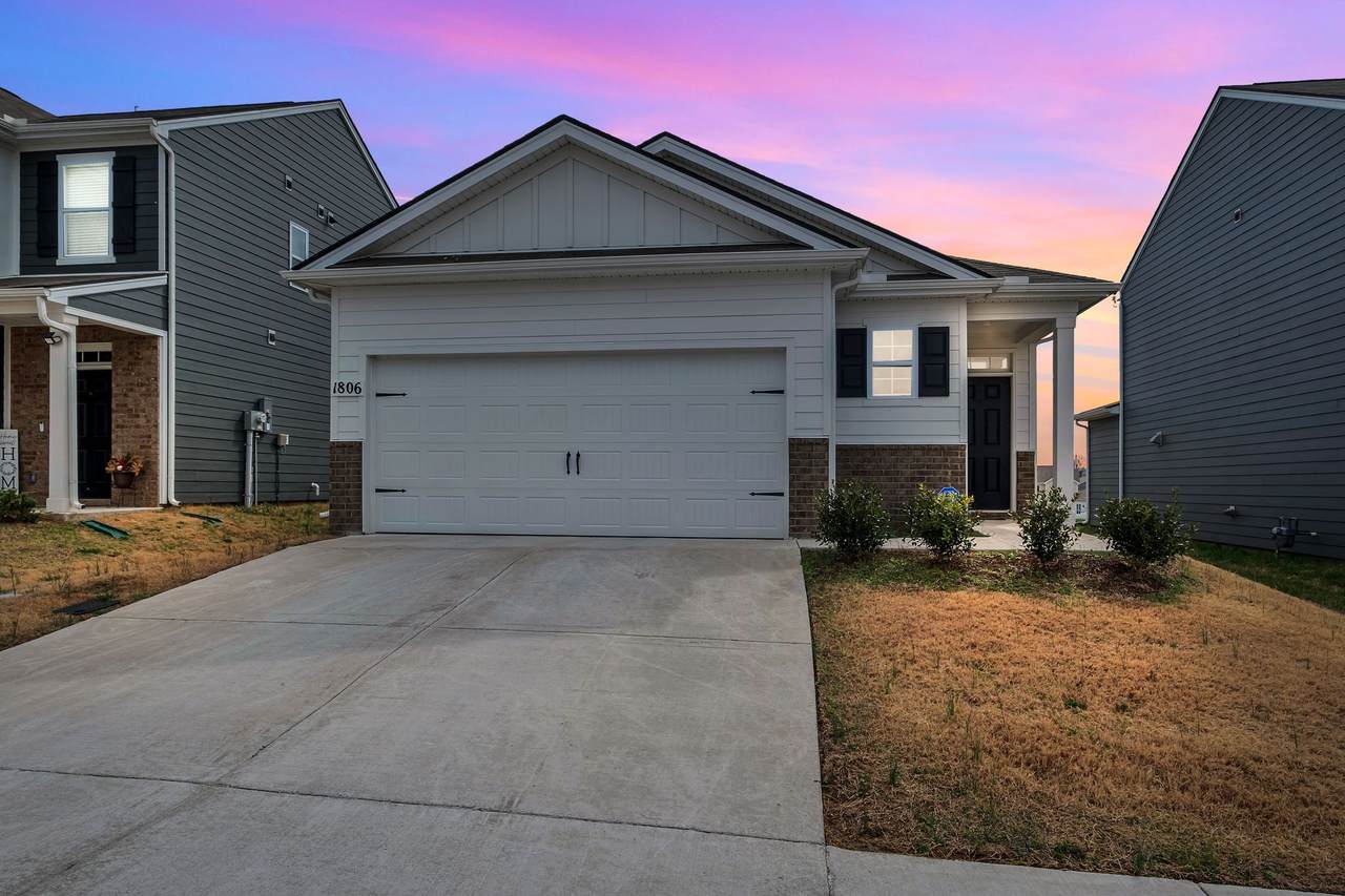 1806 Wellwood Ln - Photo 1