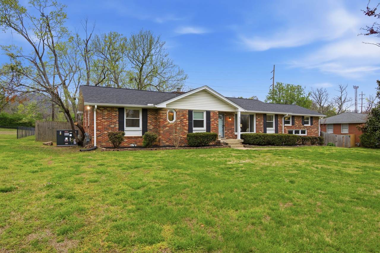 https://bt-photos.global.ssl.fastly.net/nashville/1280_boomver_1_RTC3149596-1.jpg