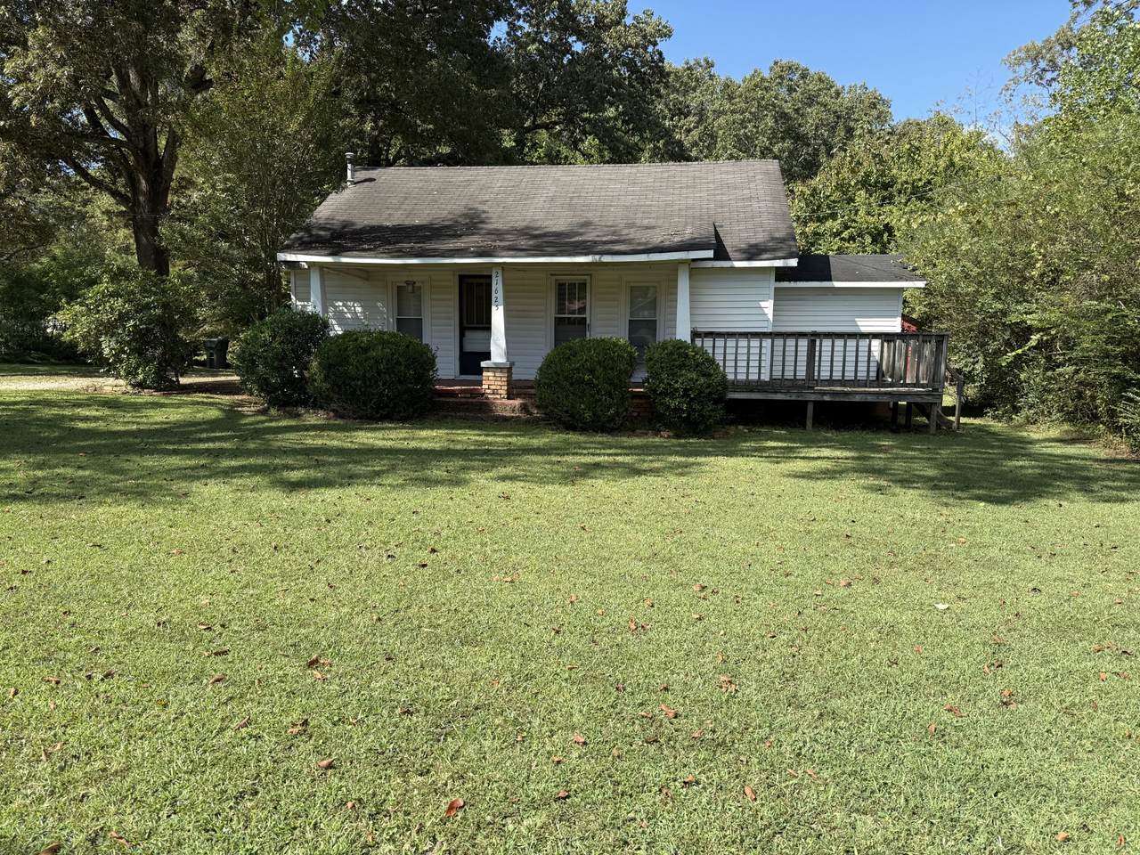 21625 Seminary St - Photo 1