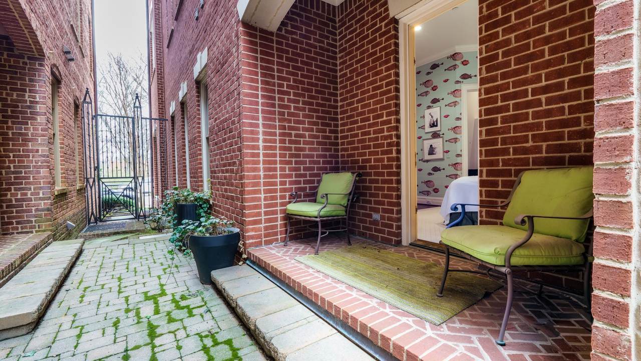 https://bt-photos.global.ssl.fastly.net/nashville/1280_boomver_1_RTC3149790-1.jpg