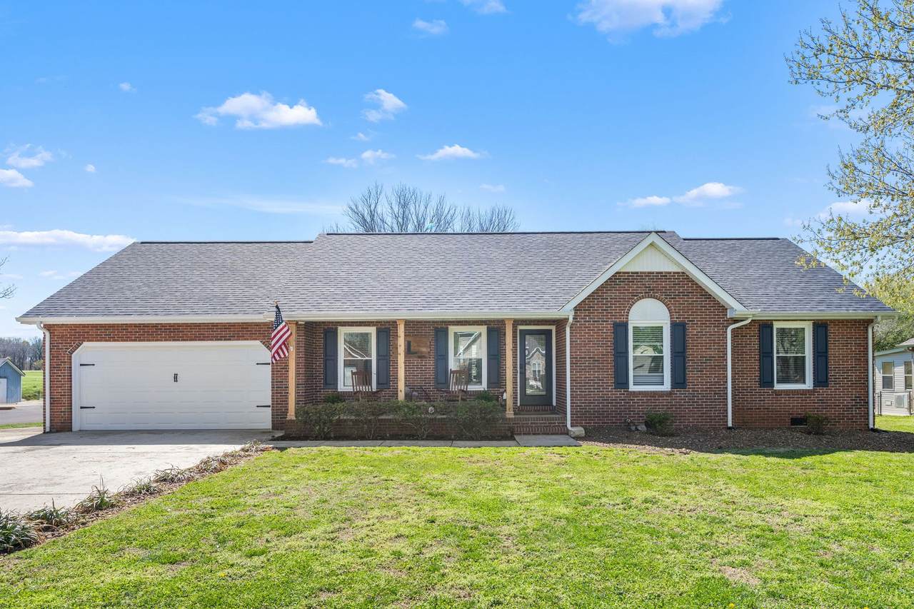 142 Summerset Pl - Photo 1