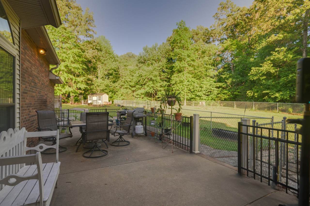 https://bt-photos.global.ssl.fastly.net/nashville/1280_boomver_1_RTC3149840-1.jpg