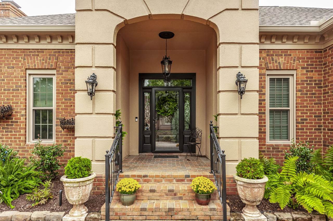 https://bt-photos.global.ssl.fastly.net/nashville/1280_boomver_1_RTC3149868-1.jpg