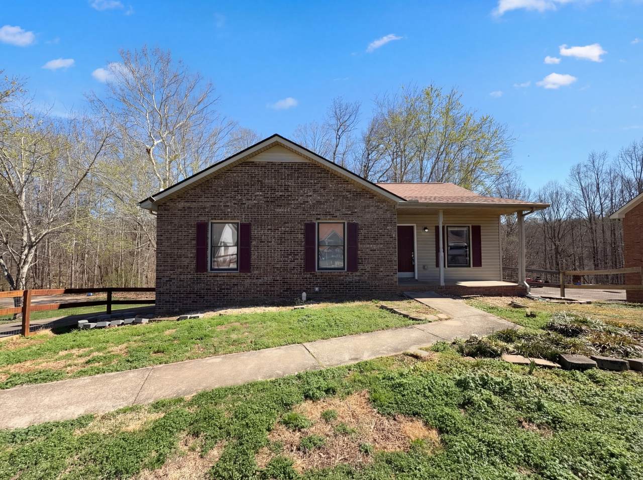 761 Cloud Dr - Photo 1