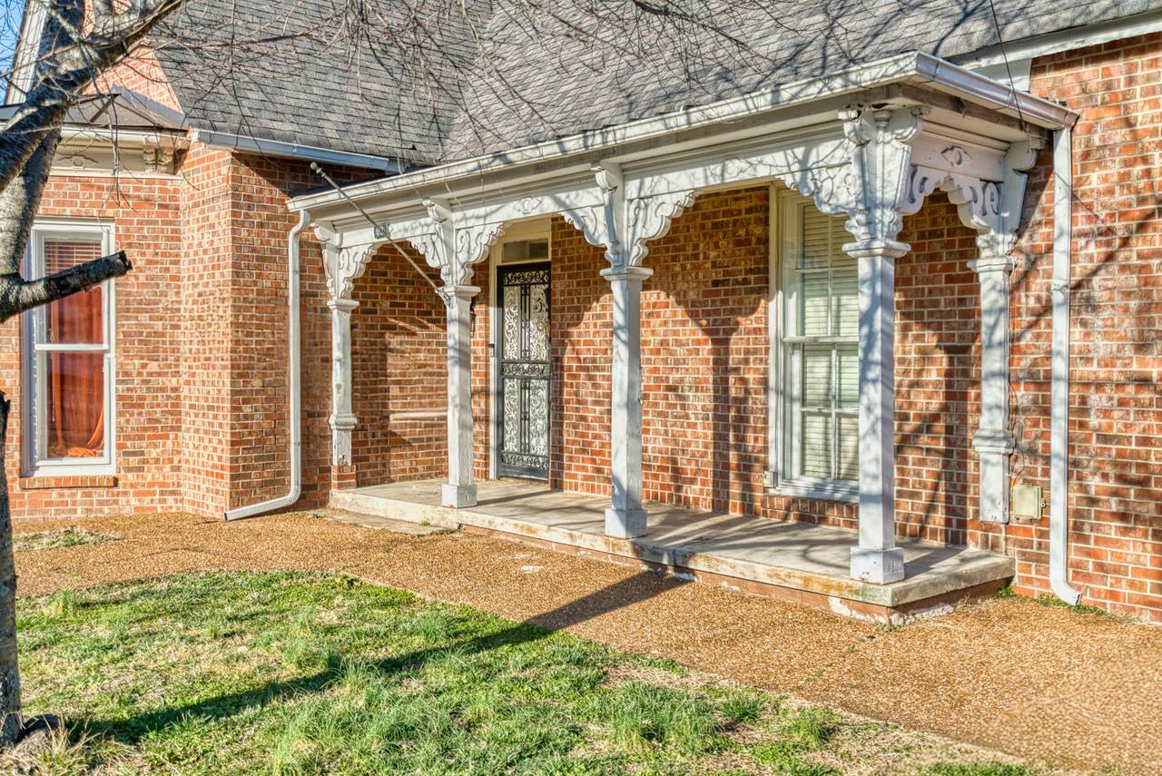 https://bt-photos.global.ssl.fastly.net/nashville/1280_boomver_1_RTC3149898-1.jpg