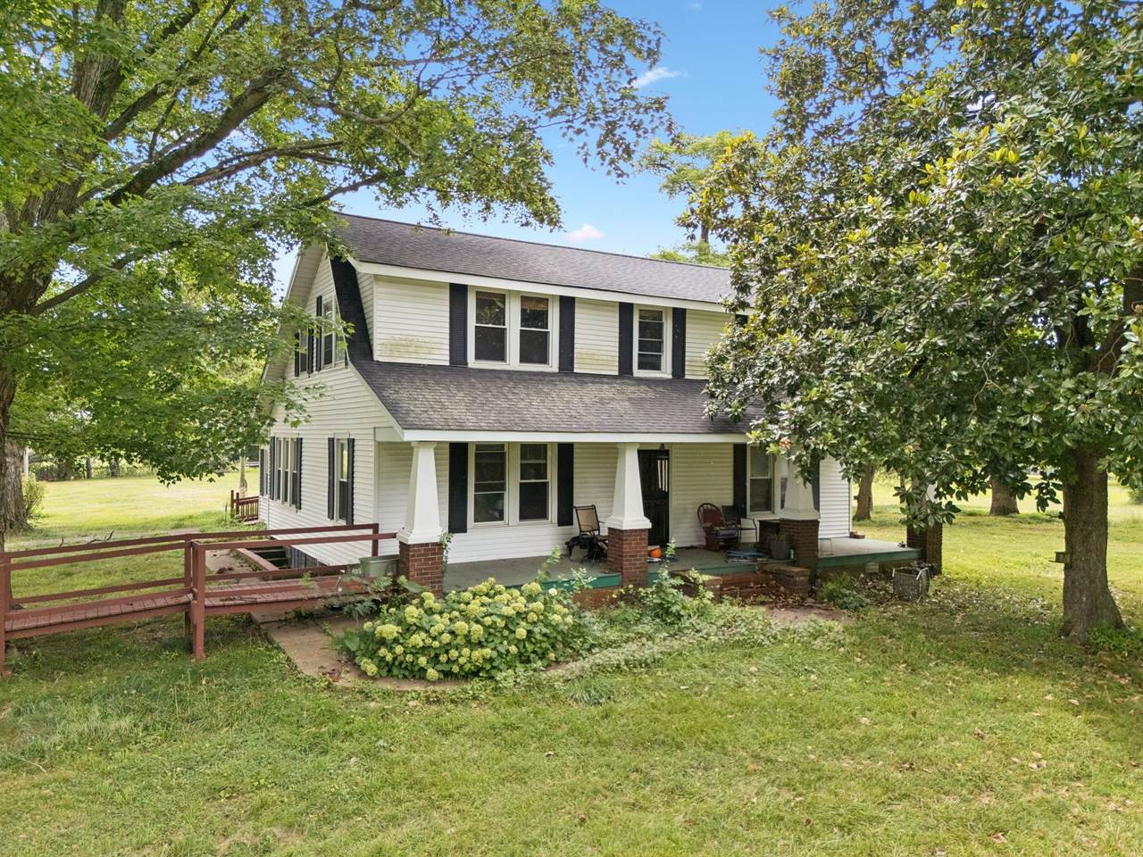 350 Port Royal Rd - Photo 1