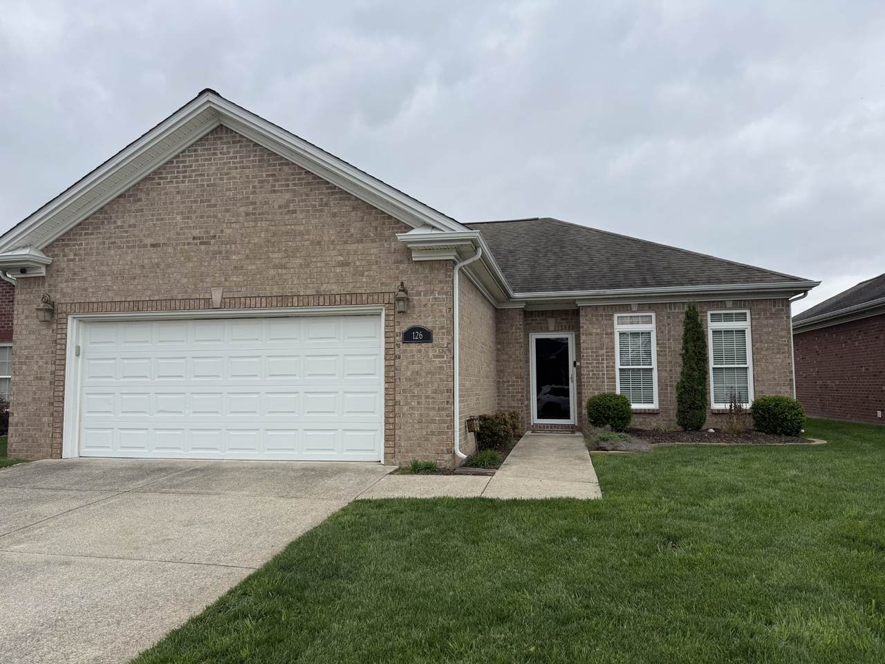 126 Keeton Dr - Photo 1