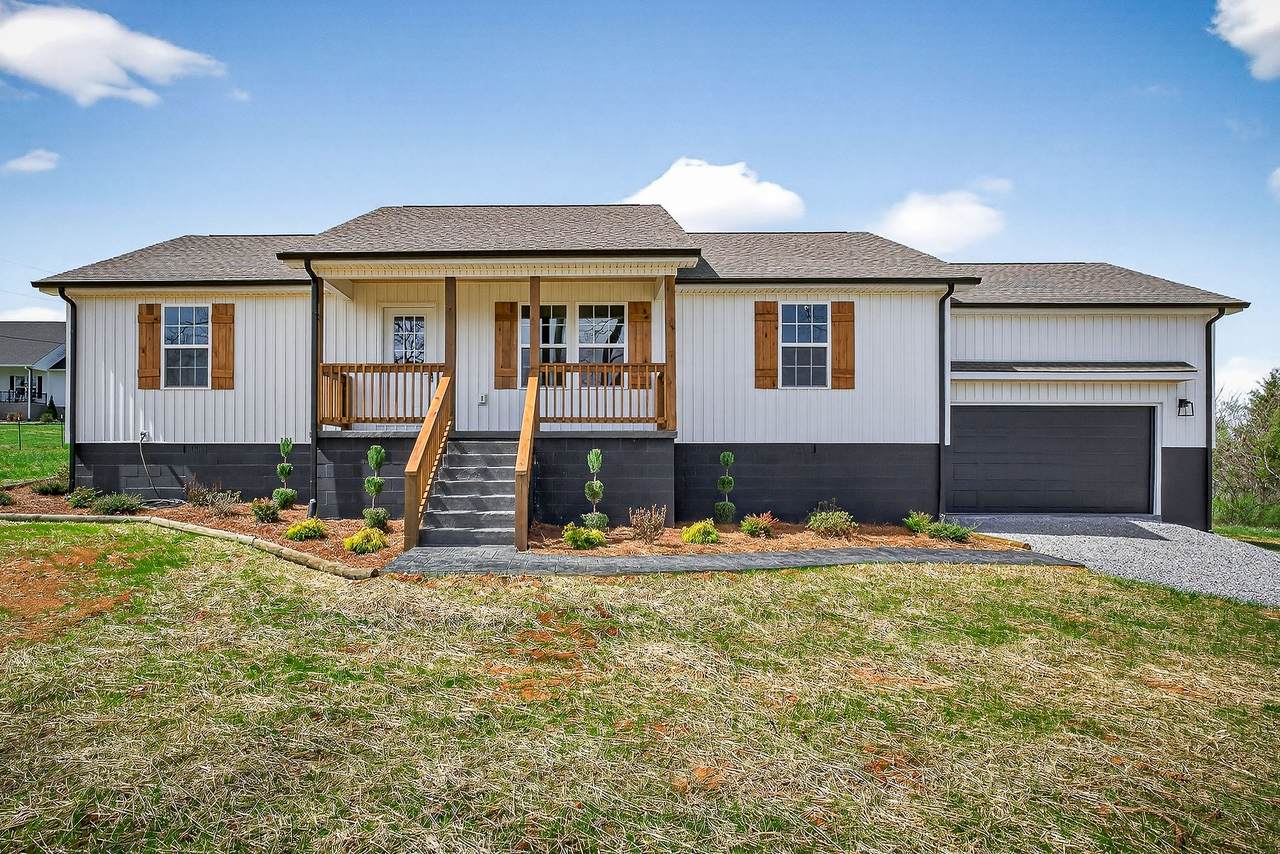 1621 Mike Muncey Rd - Photo 1