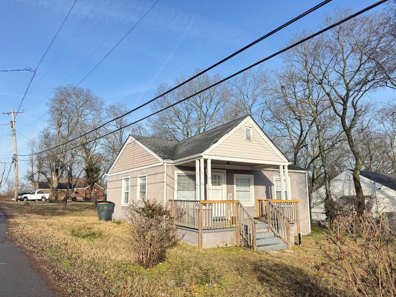 https://bt-photos.global.ssl.fastly.net/nashville/1280_boomver_1_RTC3150047-1.jpg