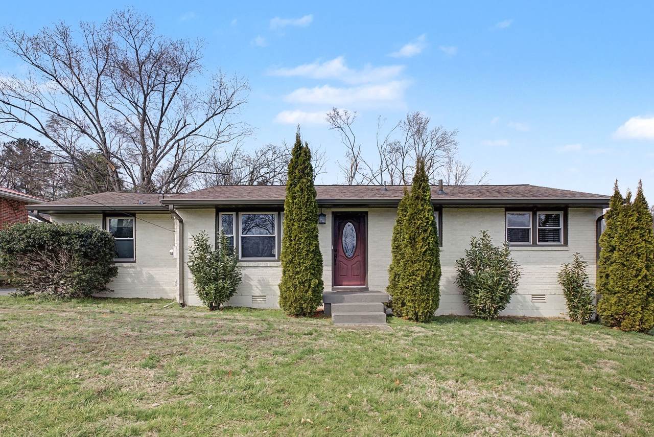 820 Allen Rd - Photo 1