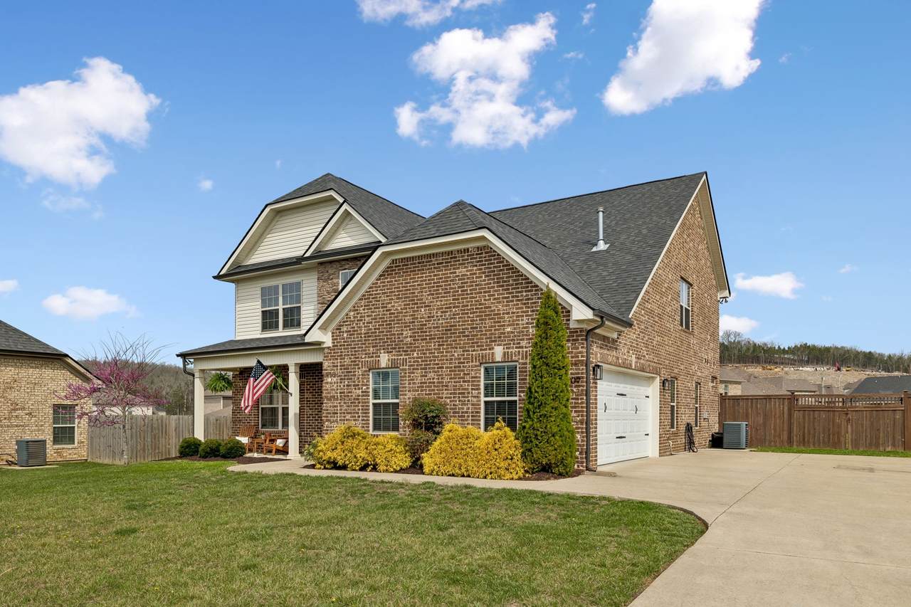 https://bt-photos.global.ssl.fastly.net/nashville/1280_boomver_1_RTC3150218-1.jpg