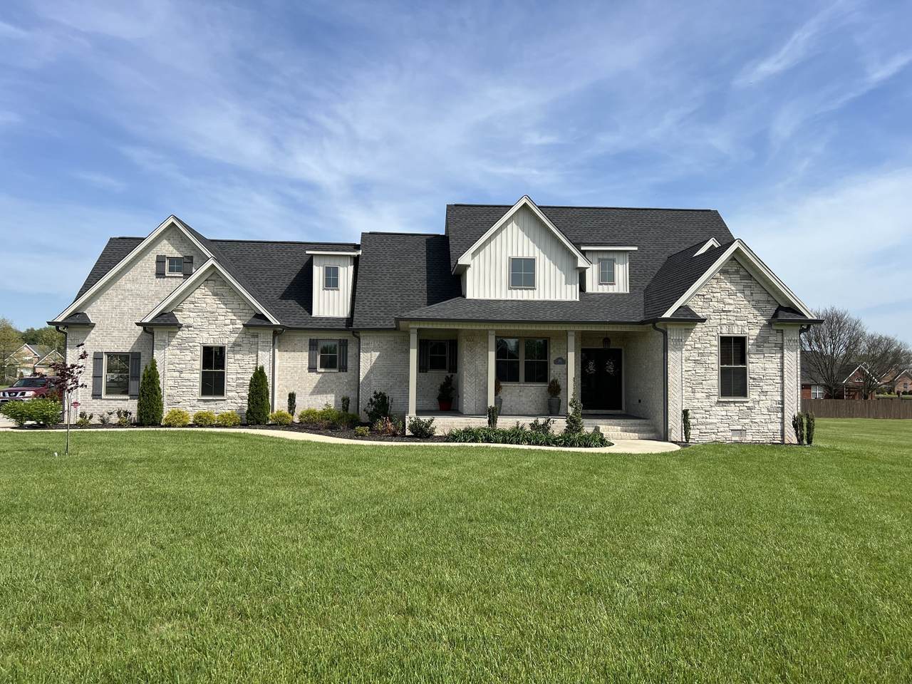 351 Michael Cir - Photo 1