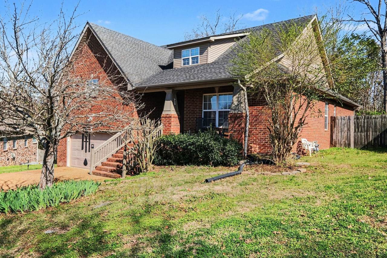 https://bt-photos.global.ssl.fastly.net/nashville/1280_boomver_1_RTC3150383-1.jpg
