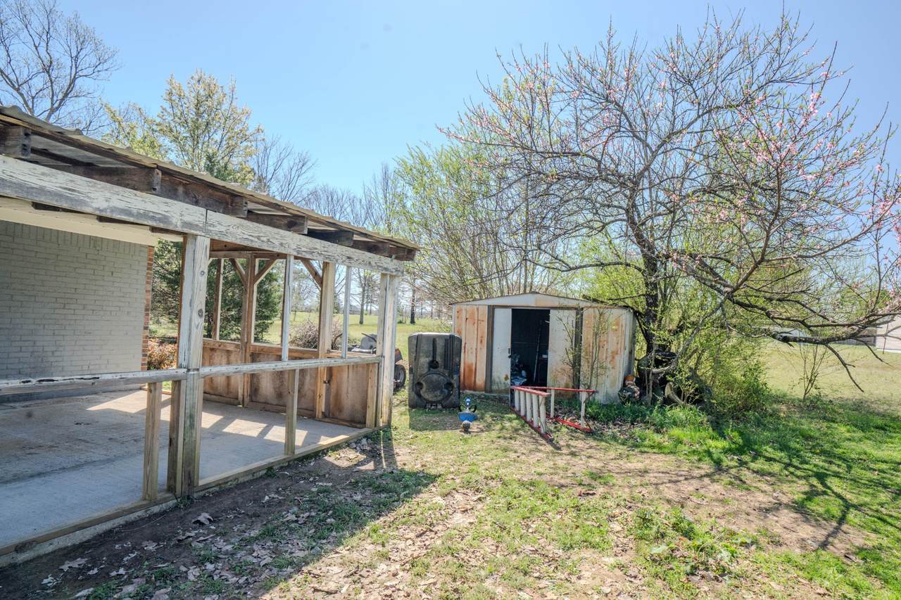 https://bt-photos.global.ssl.fastly.net/nashville/1280_boomver_1_RTC3150443-1.jpg