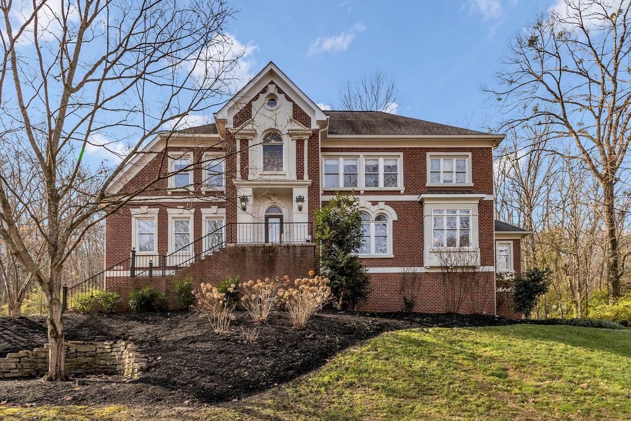 553 Grand Oaks Dr - Photo 1
