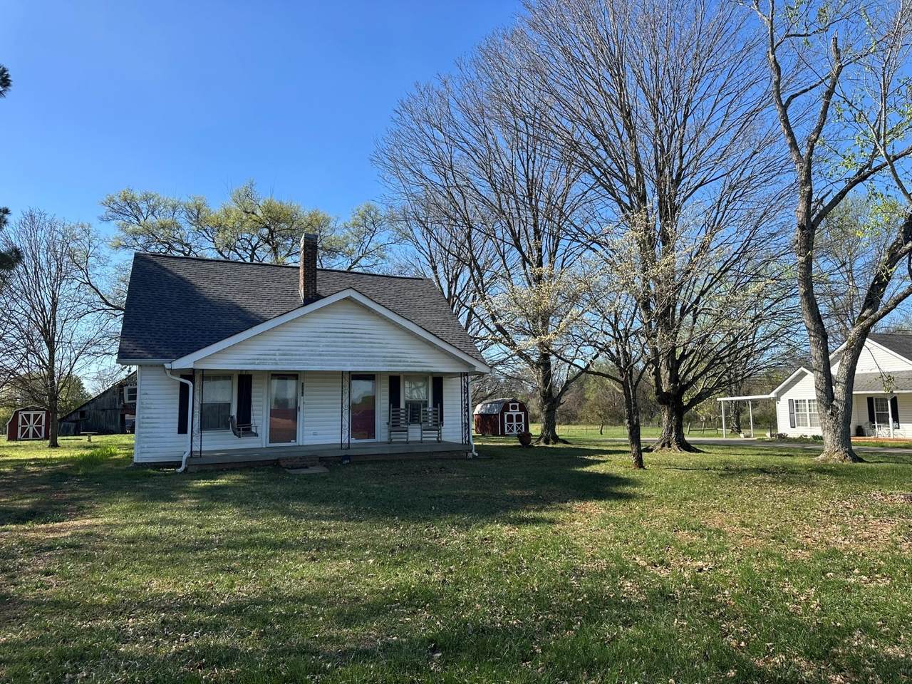3266 Bradyville Pike - Photo 1
