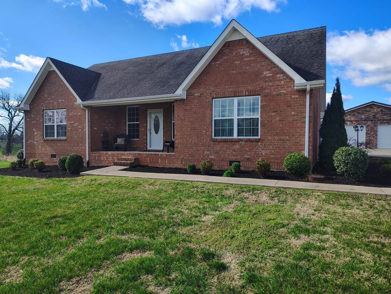 https://bt-photos.global.ssl.fastly.net/nashville/1280_boomver_1_RTC3152391-1.jpg