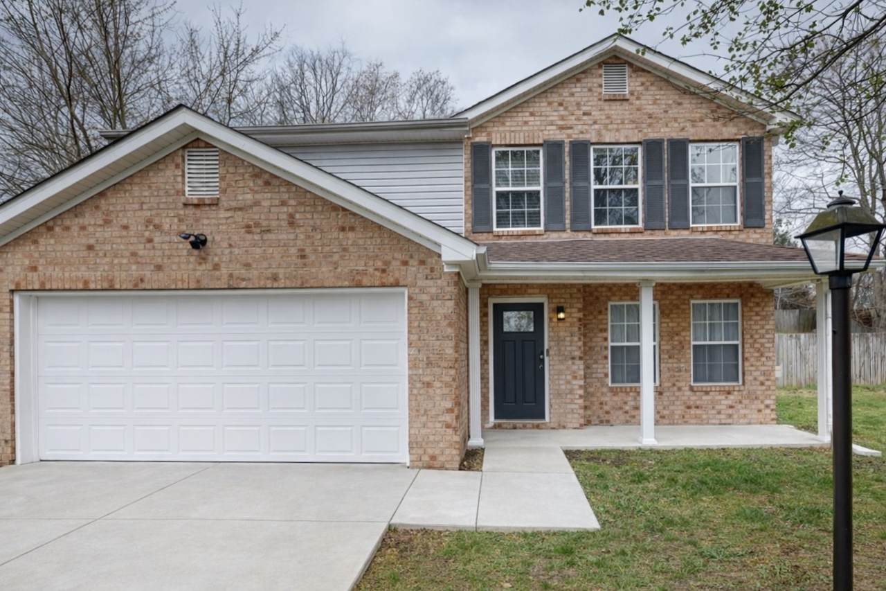 7226 Hidden Lake Dr - Photo 1