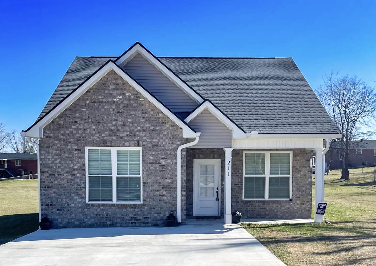 211 Lagoon Dr - Photo 1
