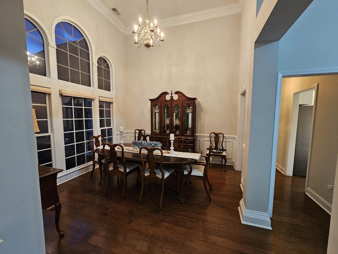 https://bt-photos.global.ssl.fastly.net/nashville/orig_boomver_1_RTC3152658-1.jpg