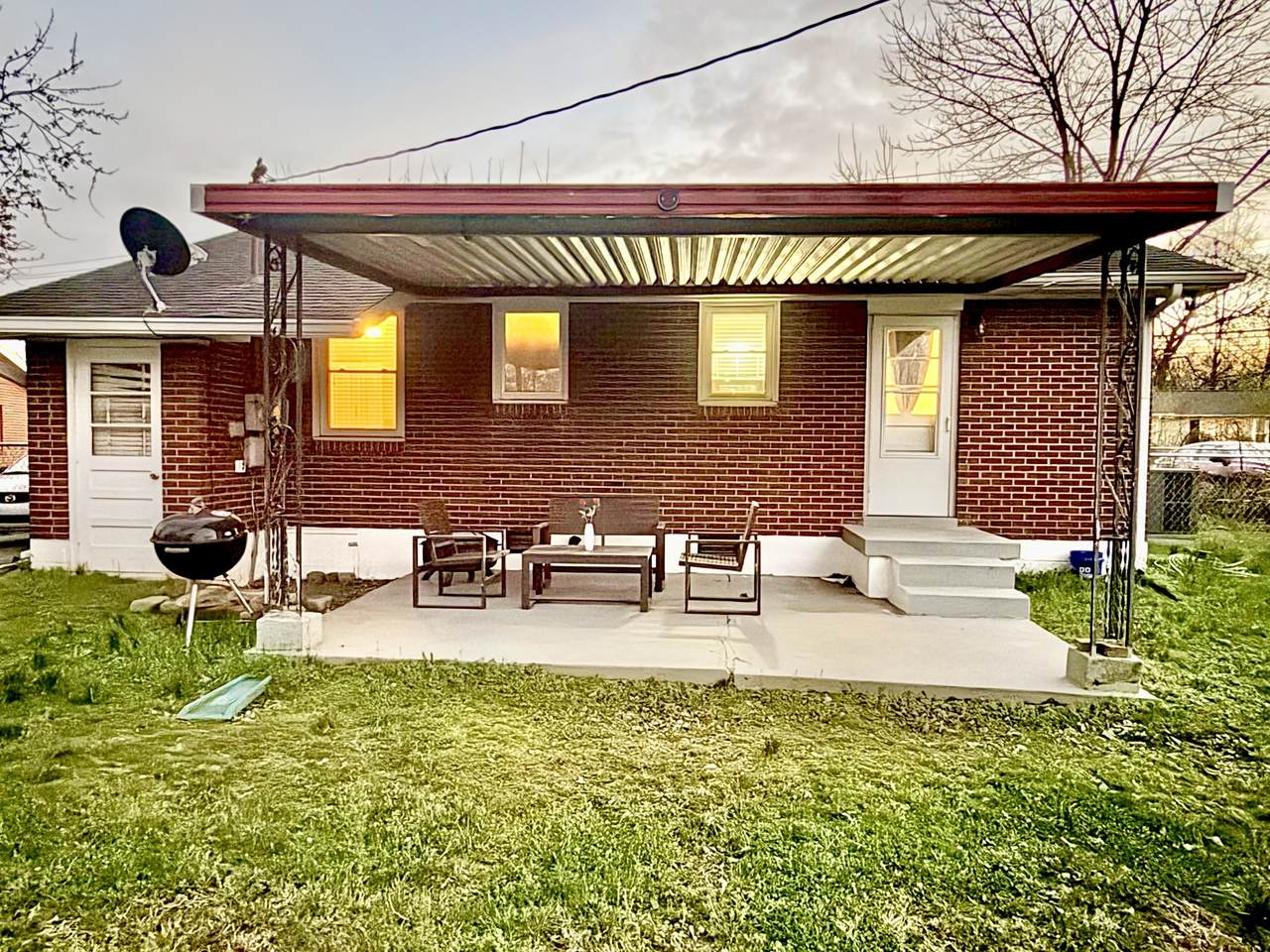 https://bt-photos.global.ssl.fastly.net/nashville/1280_boomver_1_RTC3152734-1.jpg