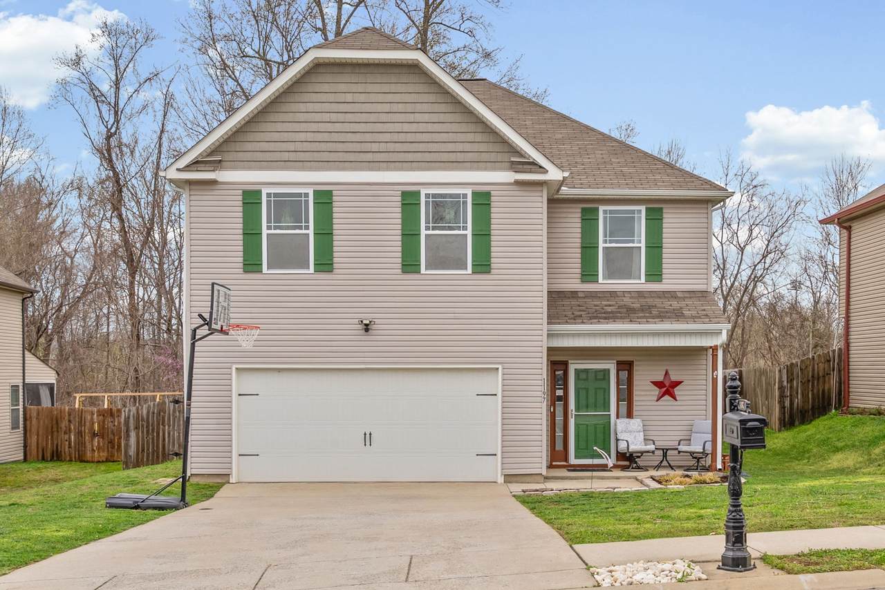 1197 Henry Place Blvd - Photo 1