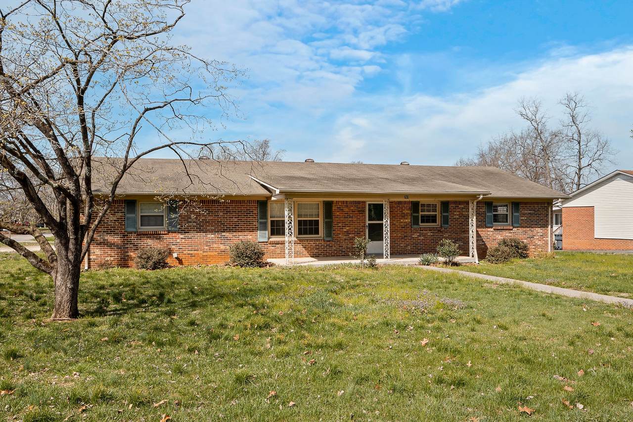 787 Clover Hill Dr - Photo 1