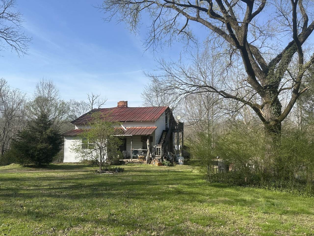 1520 Craggie Hope Rd - Photo 1