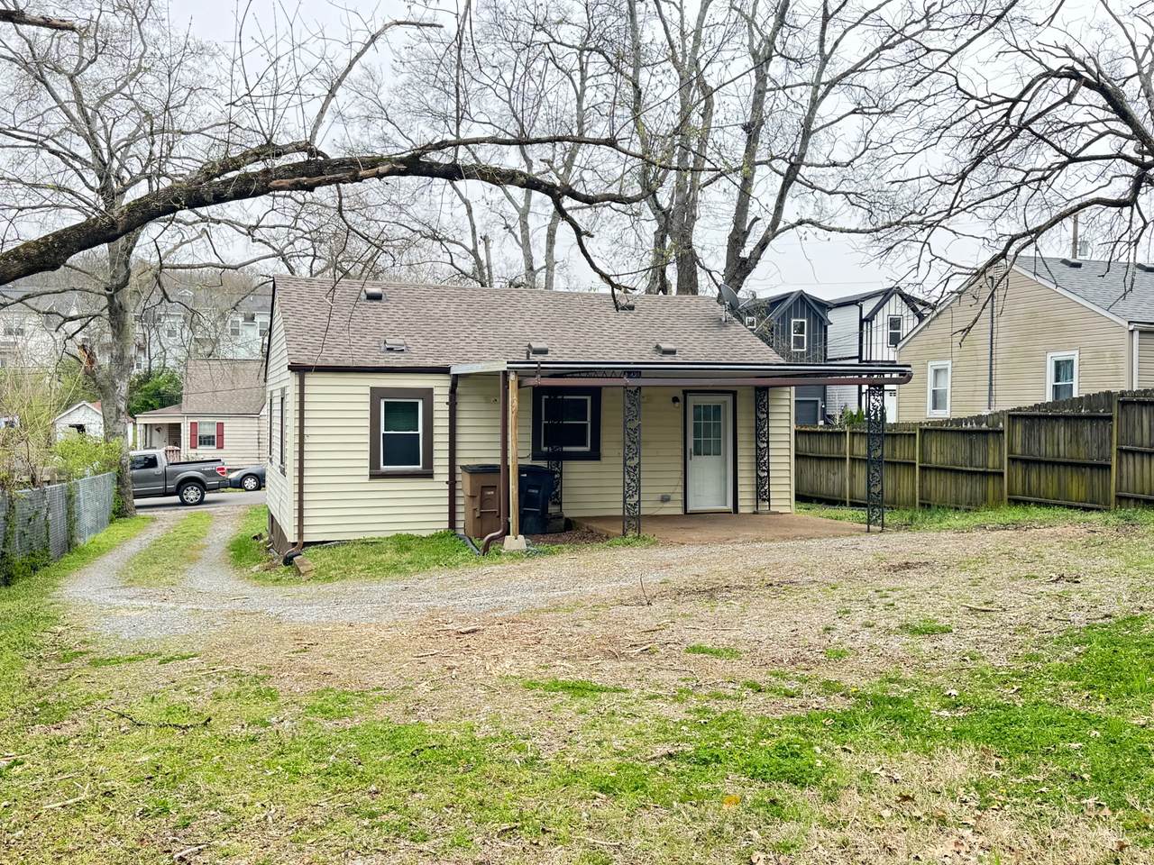 https://bt-photos.global.ssl.fastly.net/nashville/1280_boomver_1_RTC3153070-1.jpg