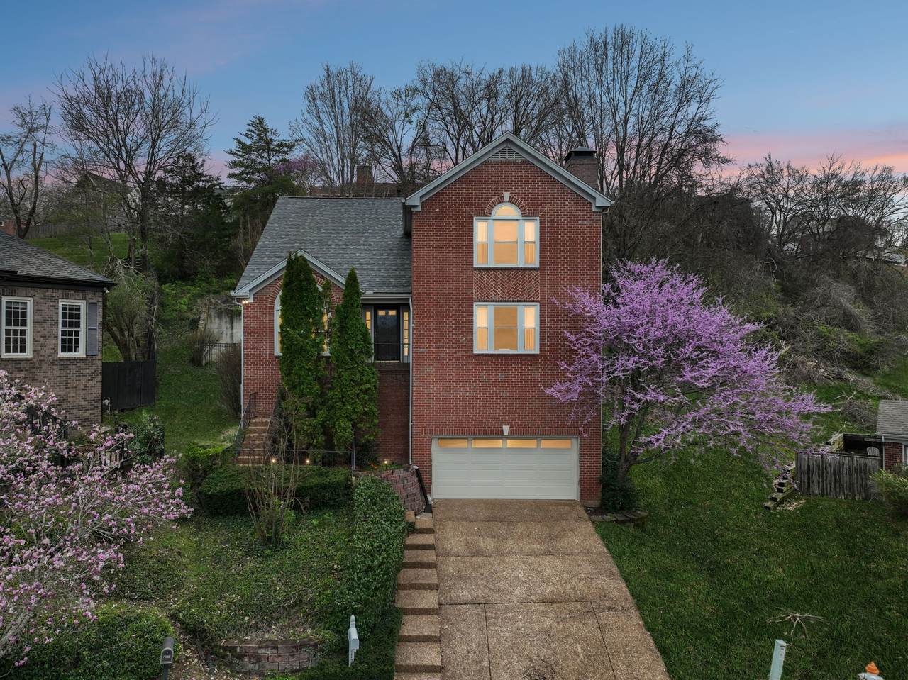 7313 S Colony Ct - Photo 1