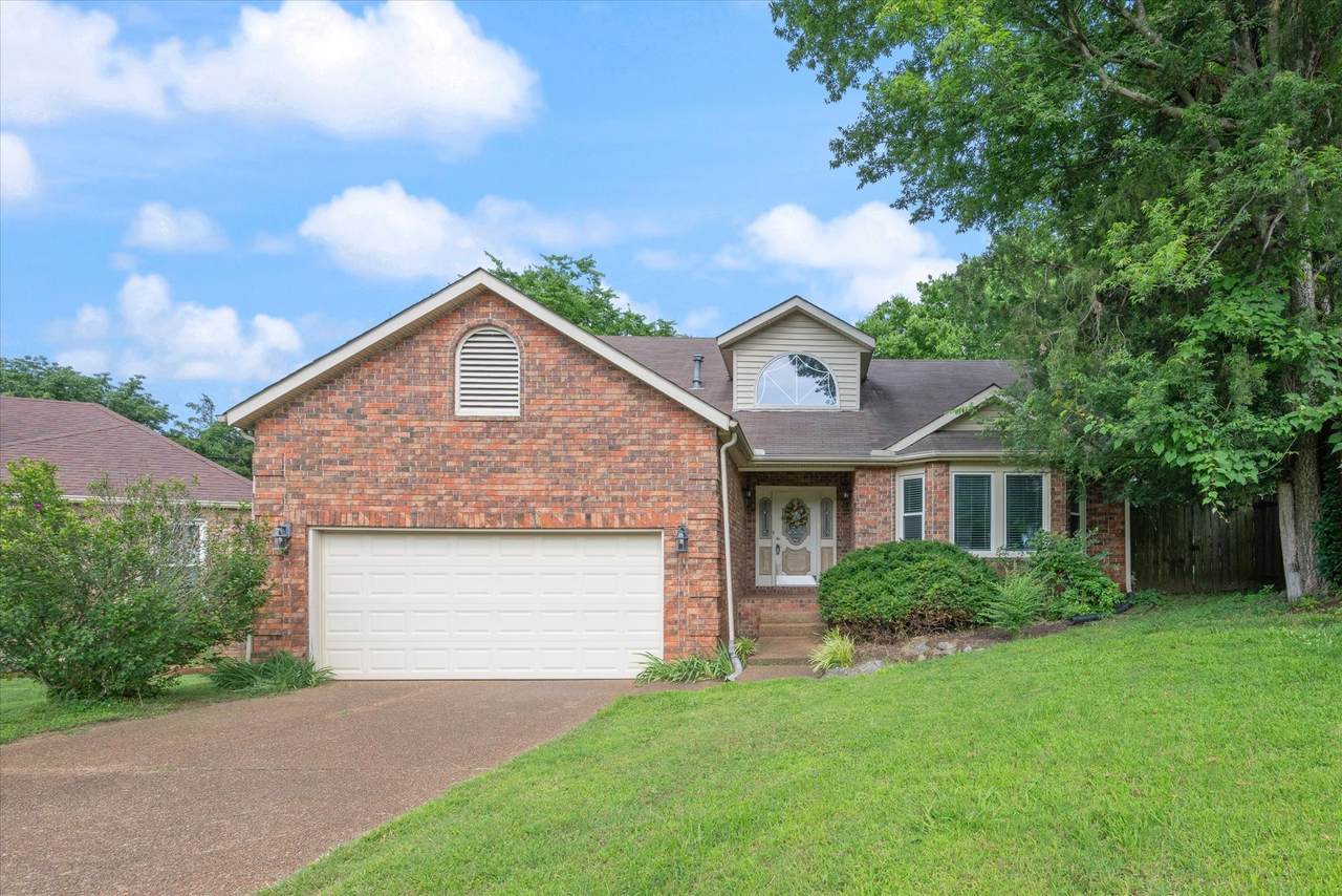 104 Kenaum Ct - Photo 1