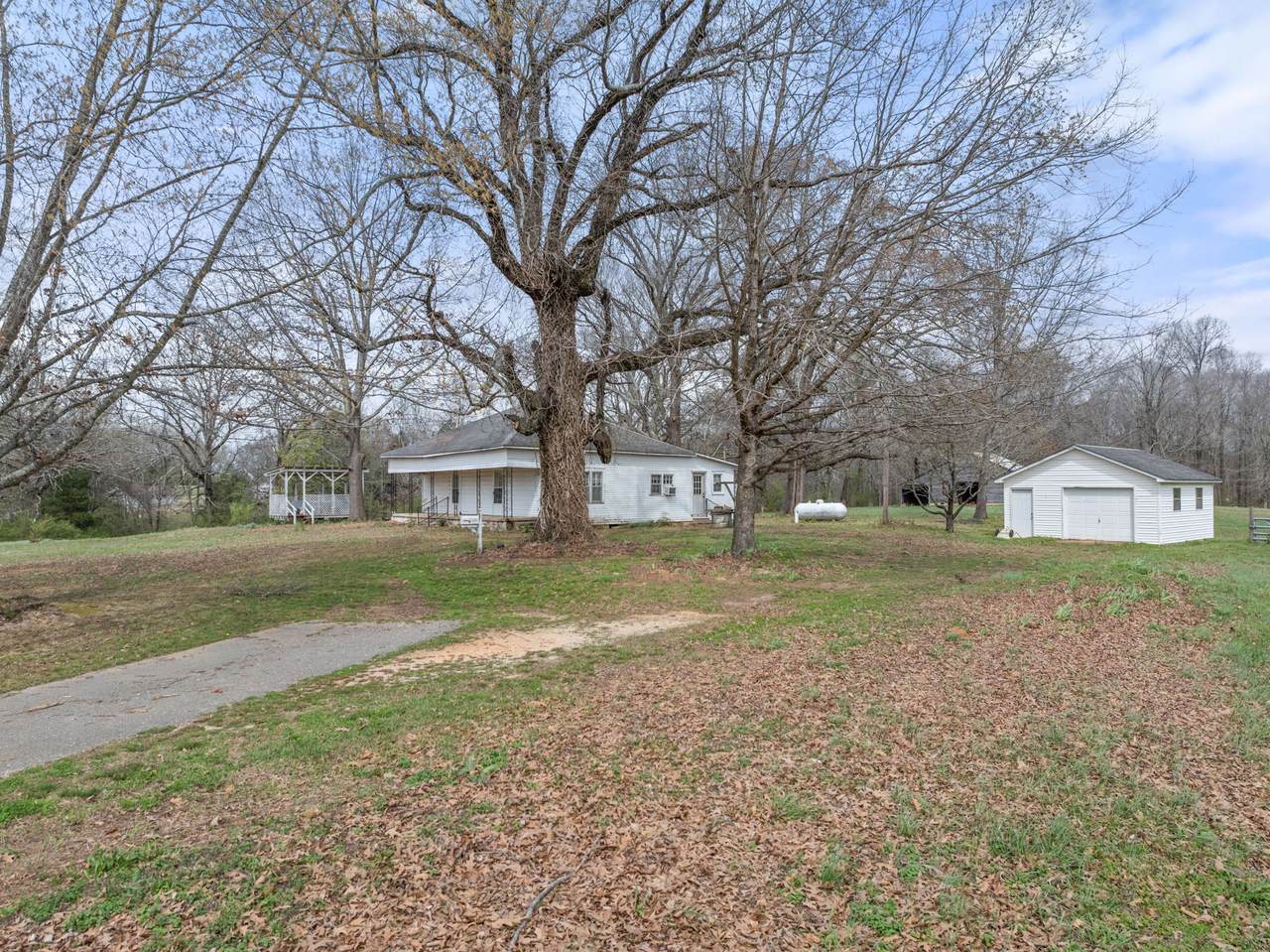 https://bt-photos.global.ssl.fastly.net/nashville/1280_boomver_1_RTC3153084-1.jpg