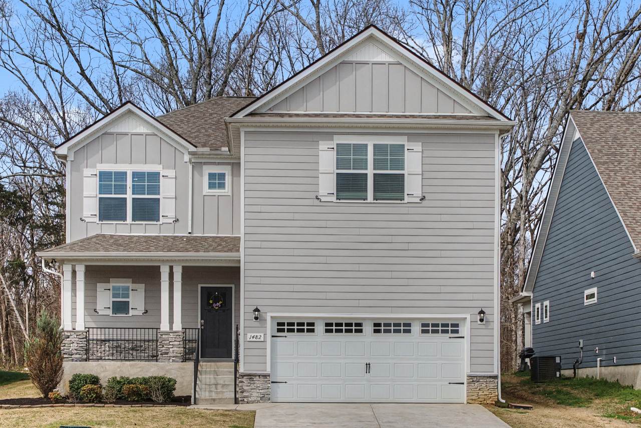 1482 Cotillion Dr - Photo 1