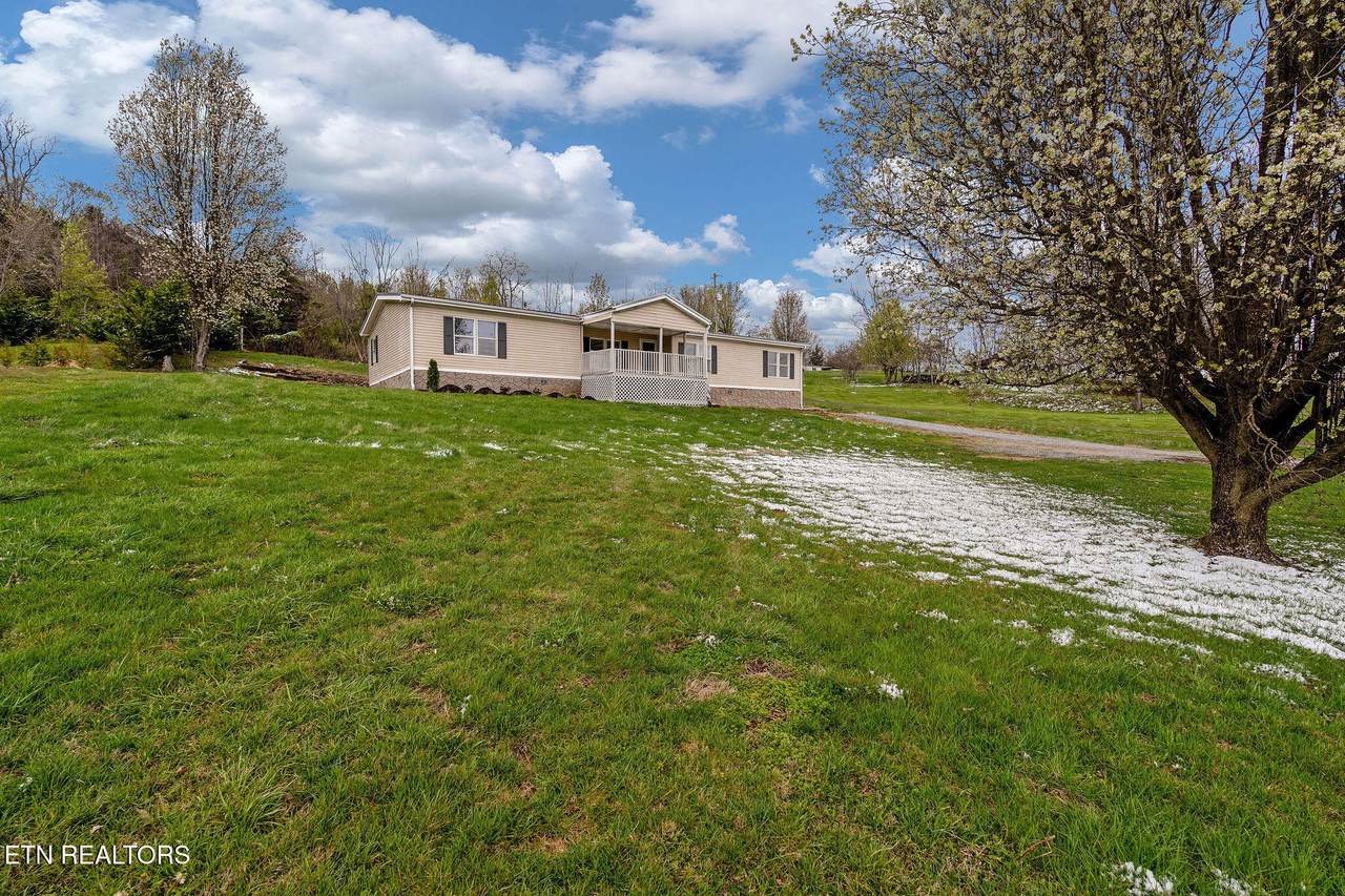 3315 Chuckey Hwy - Photo 1