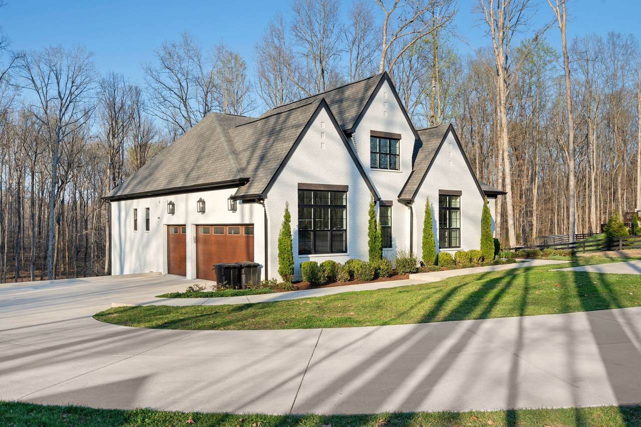 https://bt-photos.global.ssl.fastly.net/nashville/1280_boomver_2_RTC3153192-1.jpg