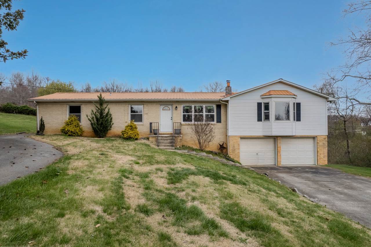4009 Gayle Cir - Photo 1