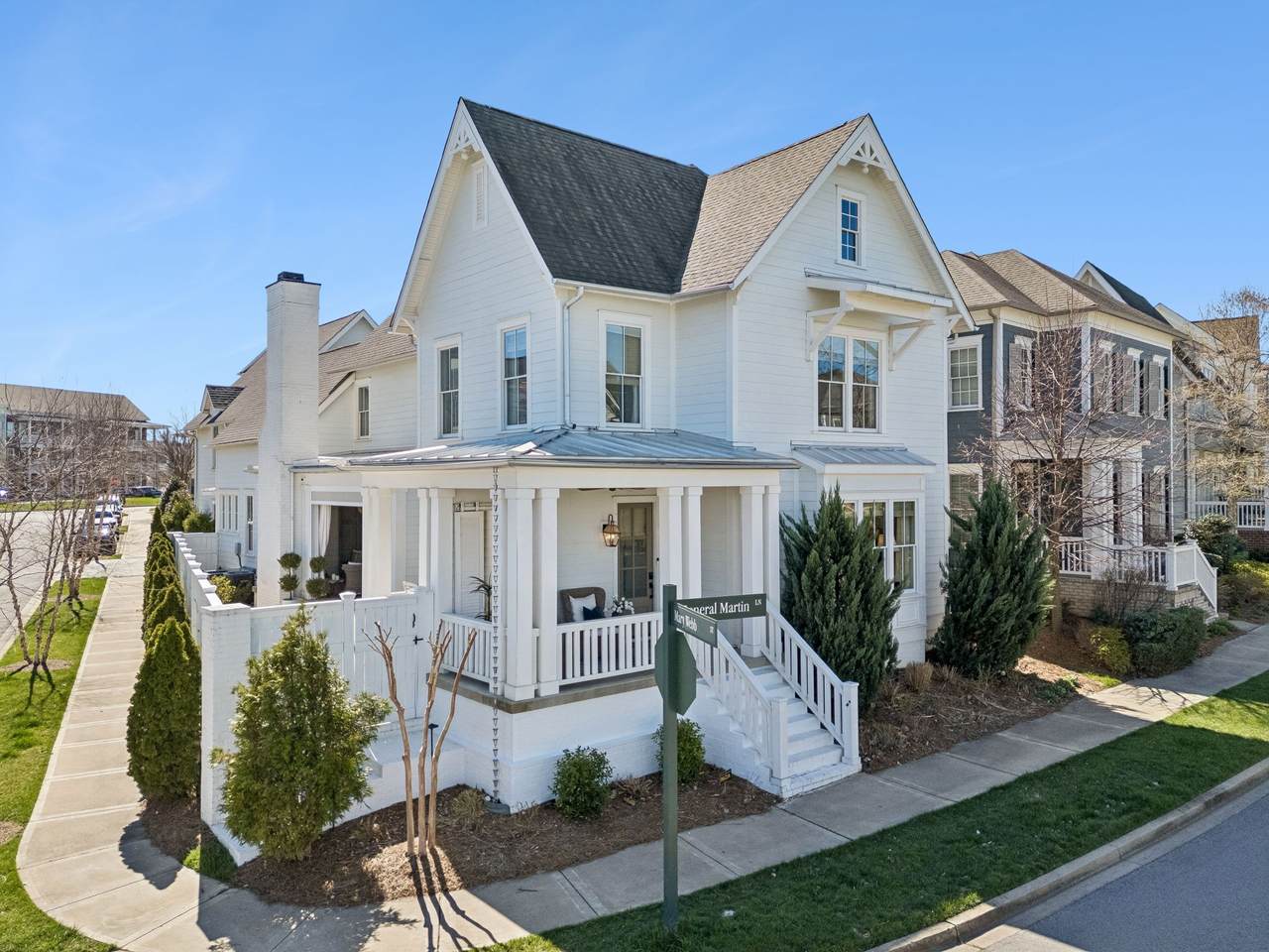 2001 General Martin Ln - Photo 1
