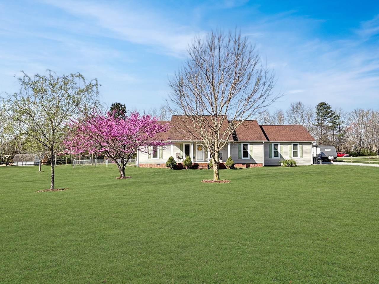 https://bt-photos.global.ssl.fastly.net/nashville/1280_boomver_1_RTC3154799-1.jpg