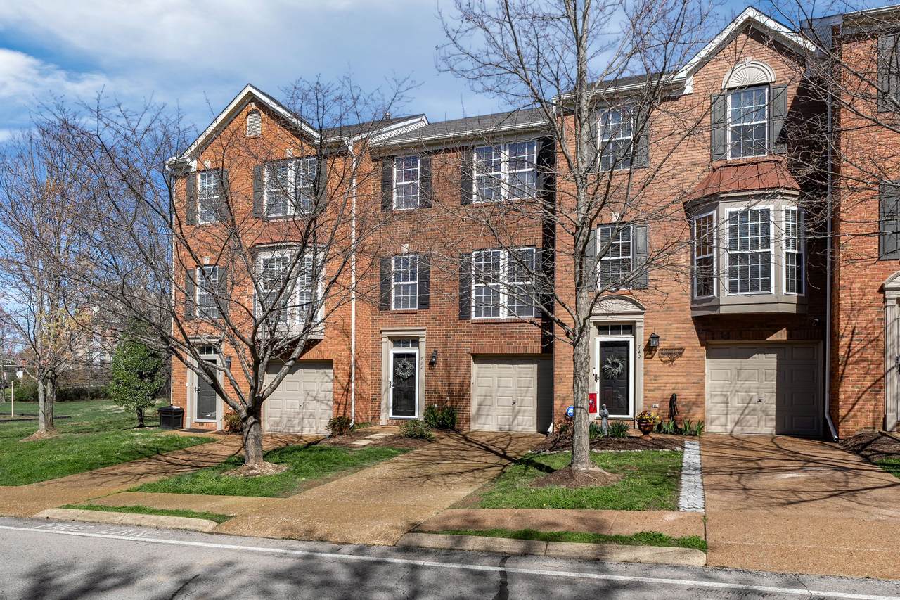 722 Huffine Manor Cir - Photo 1