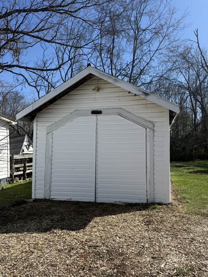 https://bt-photos.global.ssl.fastly.net/nashville/1280_boomver_1_RTC3154811-1.jpg