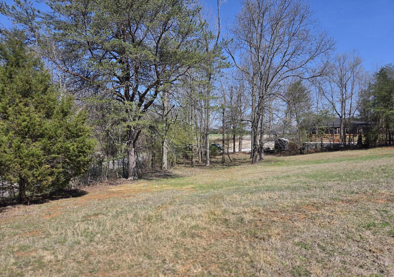 https://bt-photos.global.ssl.fastly.net/nashville/1280_boomver_1_RTC3155400-1.jpg