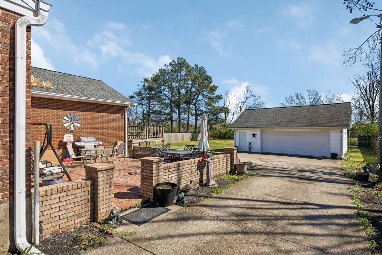 https://bt-photos.global.ssl.fastly.net/nashville/1280_boomver_1_RTC3155777-1.jpg