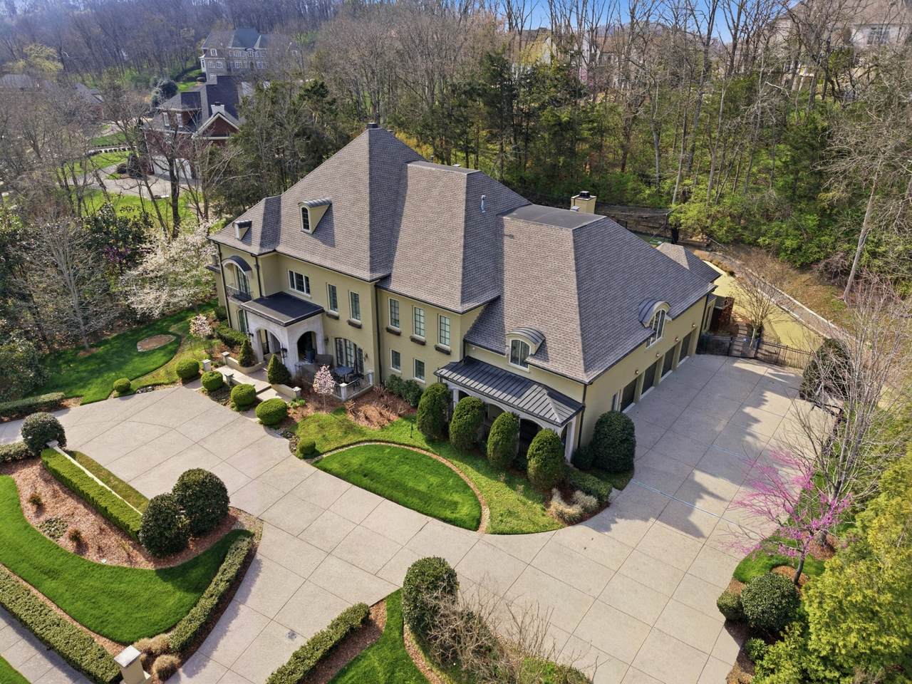 https://bt-photos.global.ssl.fastly.net/nashville/orig_boomver_2_RTC3155946-1.jpg