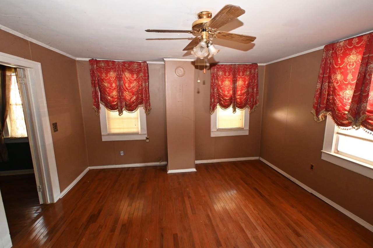 https://bt-photos.global.ssl.fastly.net/nashville/1280_boomver_1_RTC3156032-1.jpg