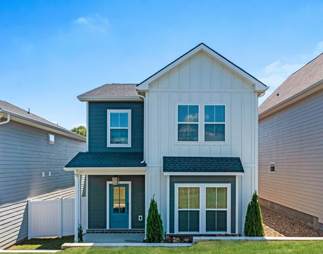 304 Jasmine Park - Photo 1